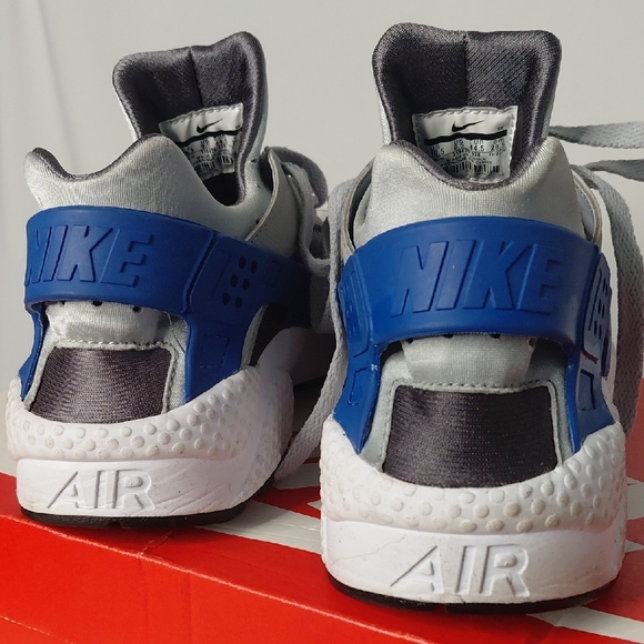 Nike Air Huarache Silver and Blue Sneakers - Picture 3 of 6
